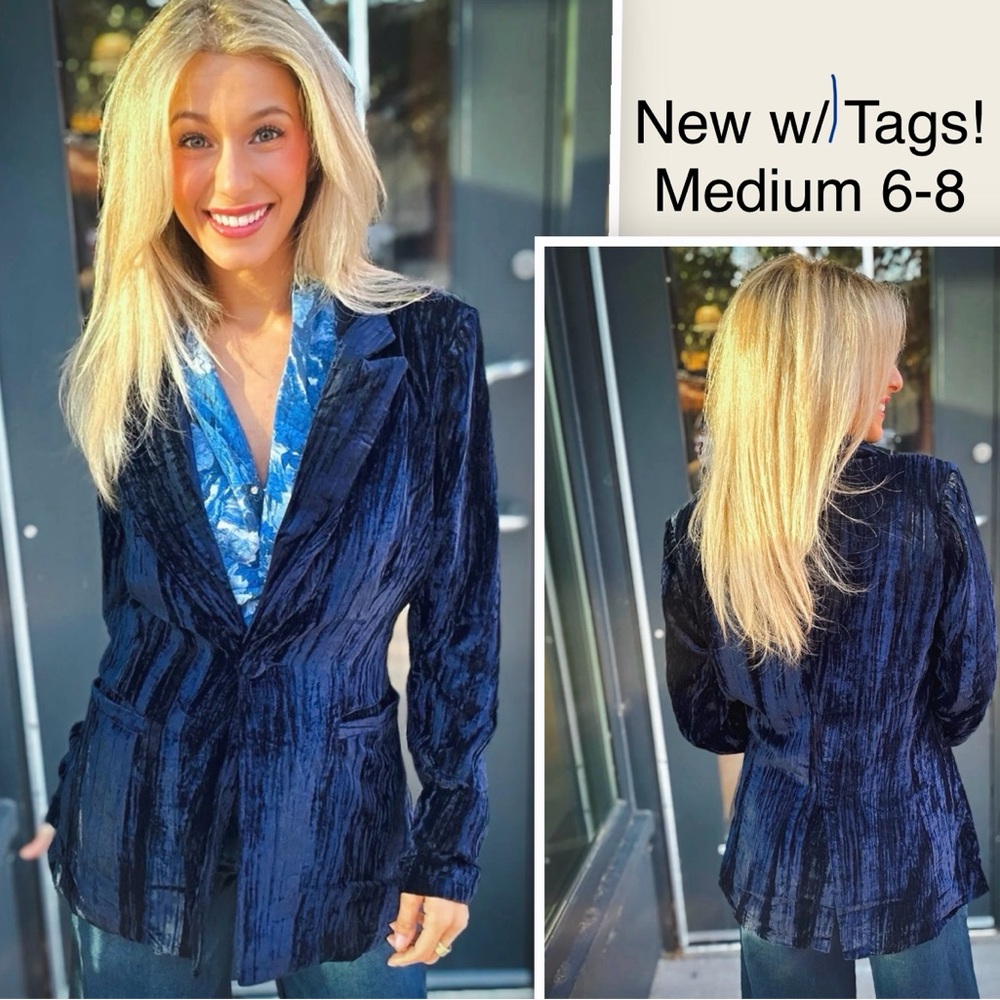 Truth by Republic Relaxed Blazer, Midnight Navy Velvet NWT! $98 Size Medium 6-8